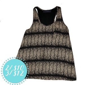 Floral racer back pocket tank